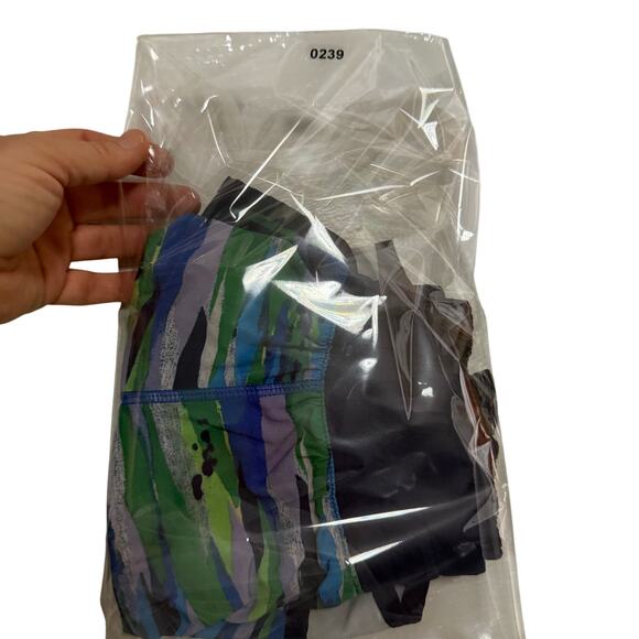 Lululemon Tracker Shorts 7 Wonders Blue pattern print running shorts sz 6 - Picture 9 of 9